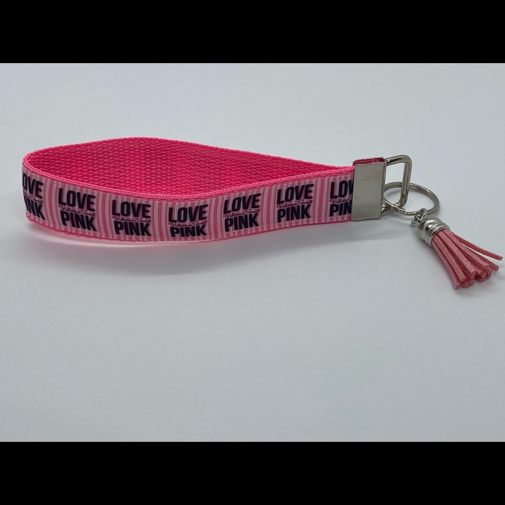 Super cute Love handmade keychain